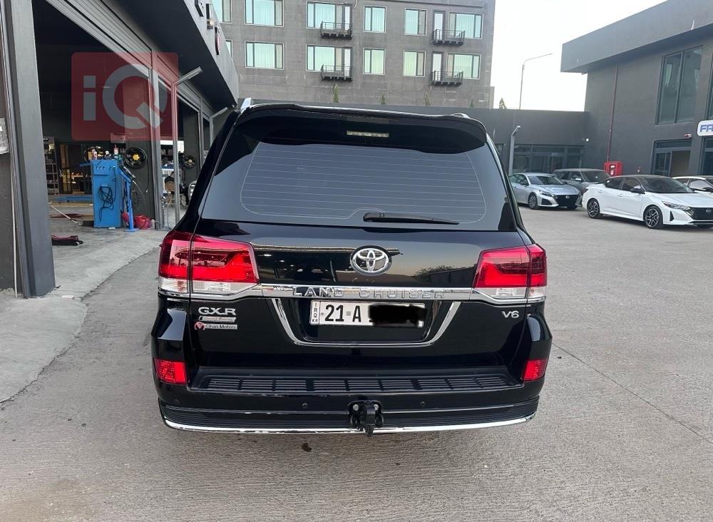 تويوتا لاندكروزر